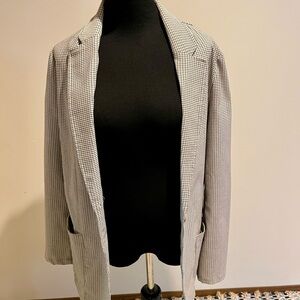 Max Studio Monochrome Houndstooth Blazer